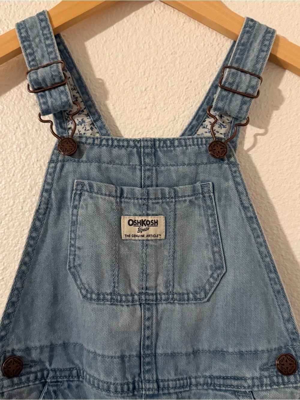 OshKosh B'gosh Light Blue Denim Overalls Size 4T